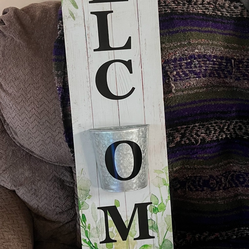 New in box reversible porch leaner. “welcome” and “God bless America” - Picture 3 of 5